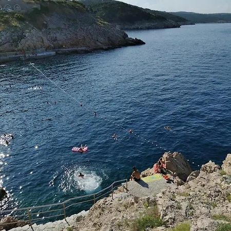 Tin 2 Апартаменты Врбник